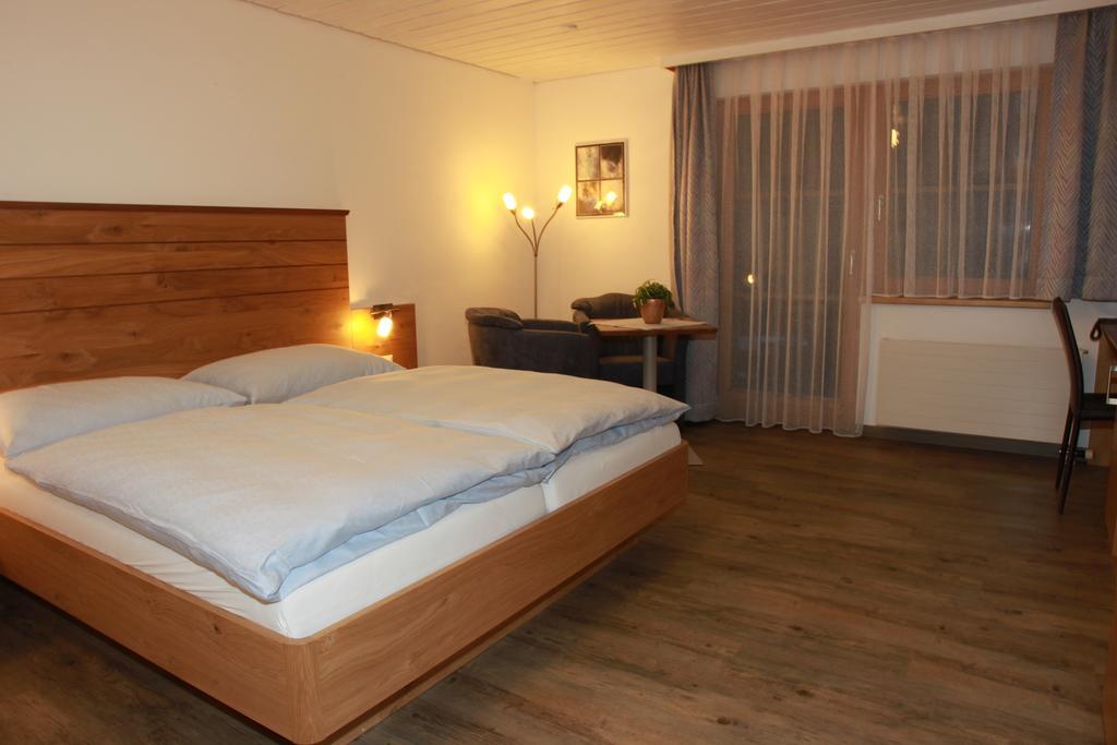 Apartment Madlaina Samnaun Kamer foto